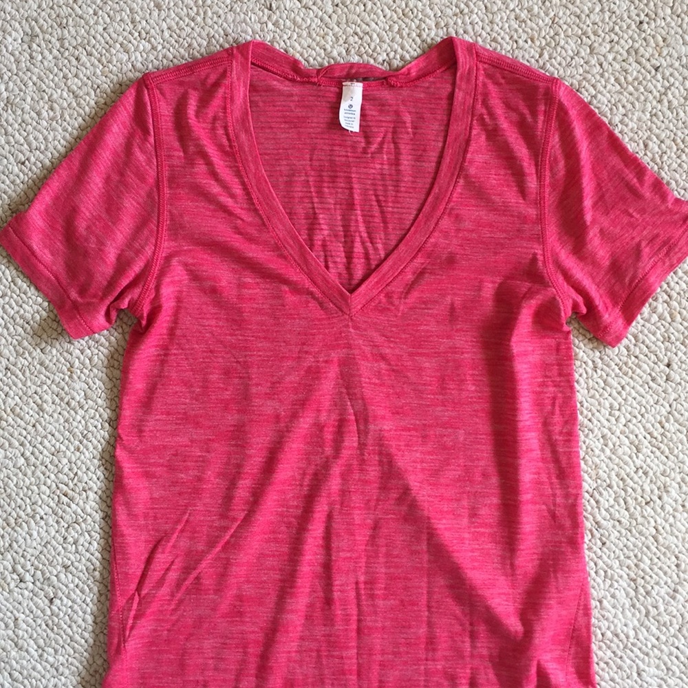 NWOT Lululemon pink v neck t shirt